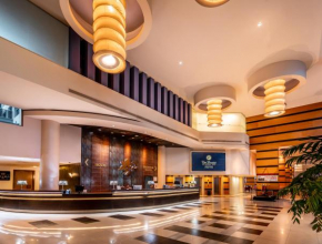 Отель Kfar Maccabiah Hotel & Suites  Рамат-Ган